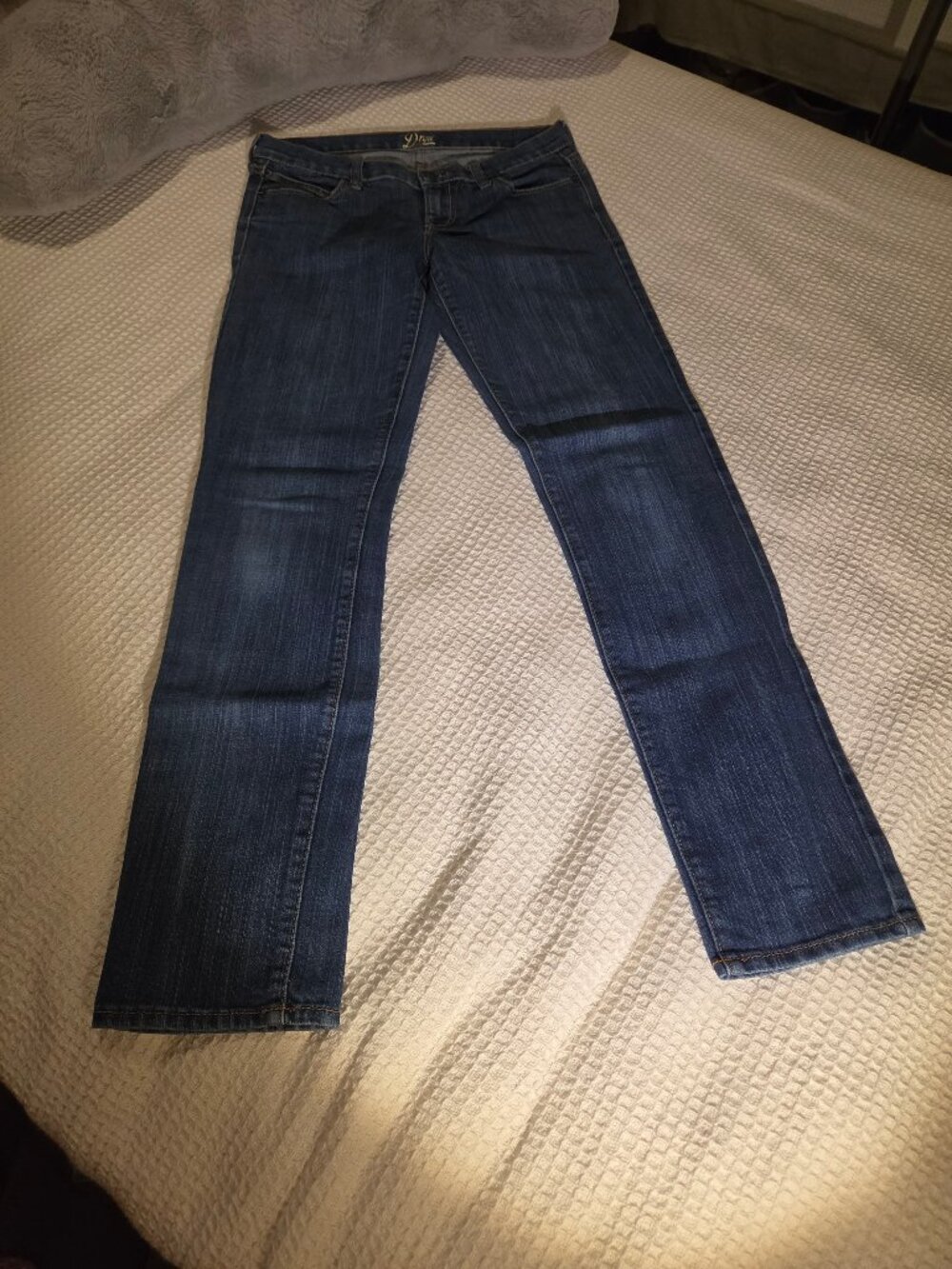 Old Navy the Diva 6 long inseam 31 inches